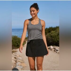 Athleta Women's Fairway Golf/Tennis Skort 18 Inch Black Size L Built In Shorts